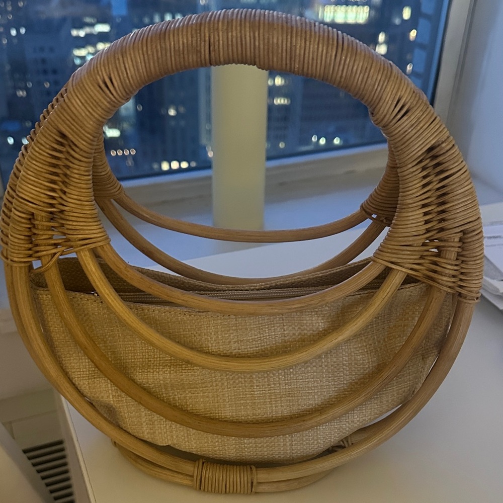 Antik Kraft Round Woven Satchel in Natural Tan